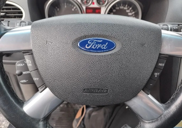 Ford Focus cena 17900 przebieg: 230000, rok produkcji 2010 z Częstochowa małe 466